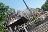 Holiday_Park_6.jpg