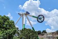 Six_Flags_Fiesta_Texas_102.jpg